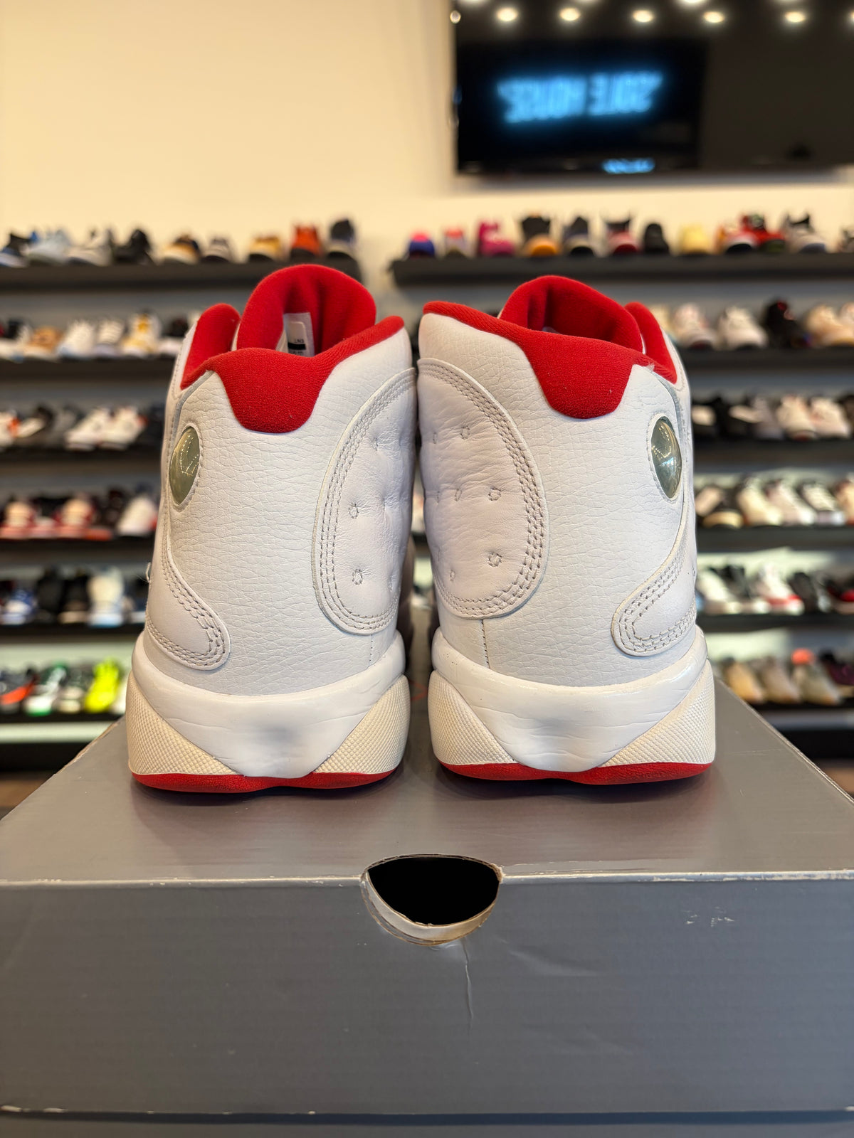 Jordan 13 History Of Flight Size 9 Pre-Owned
