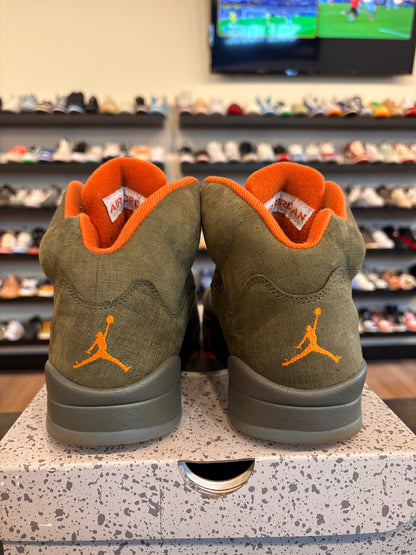Jordan 5 Olive Size 8 Pre-Owned