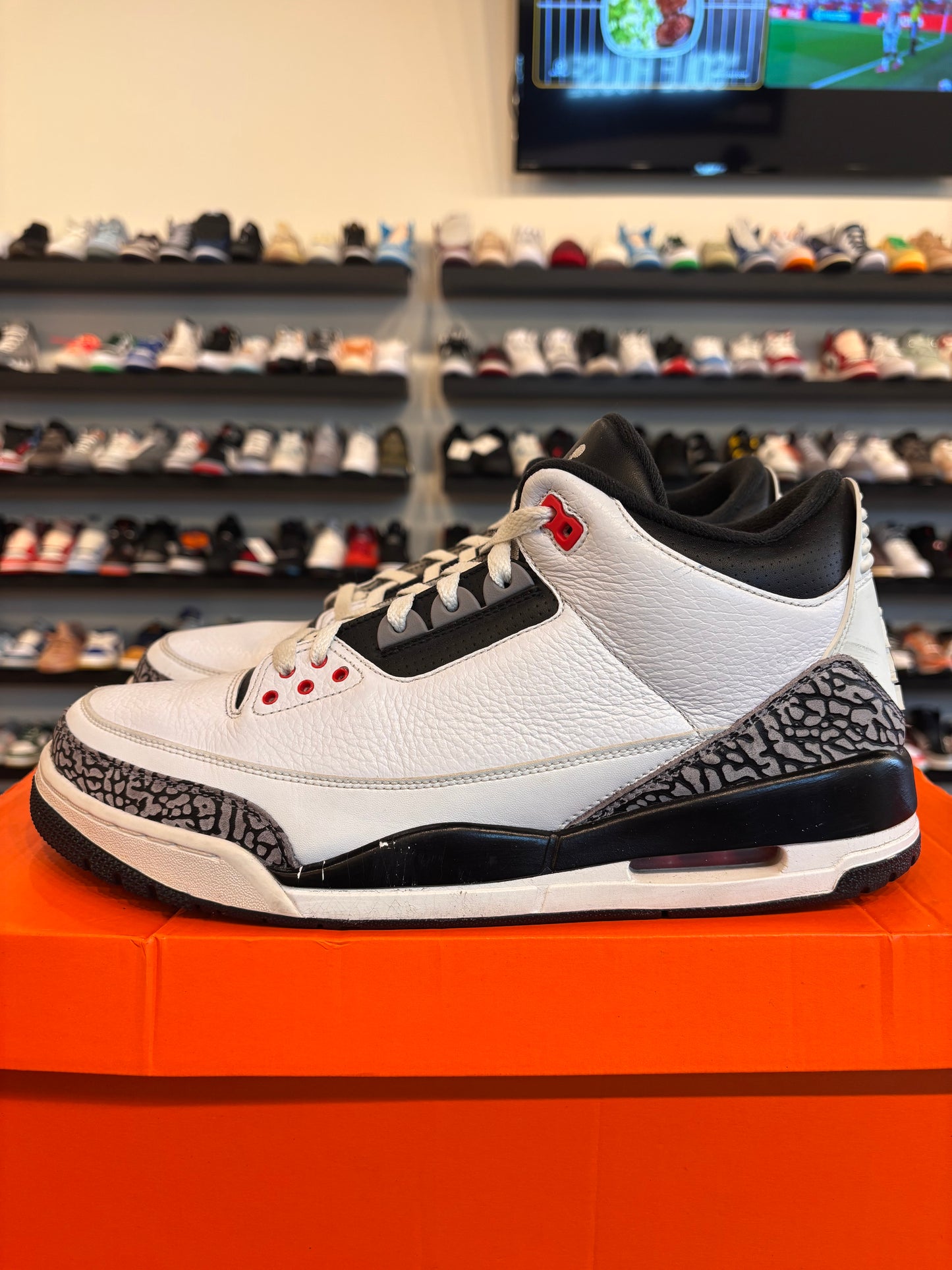 Jordan 3 Infrared Size 13 Pre-Owned (No Box)