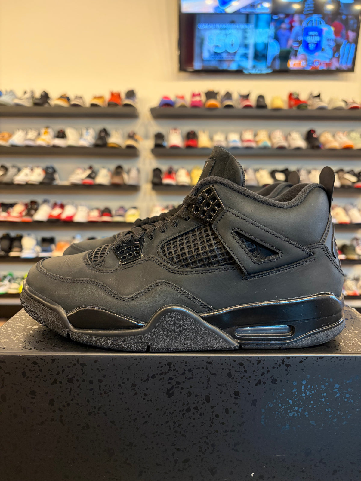Jordan 4 Black Cat 2026 Size 9 Pre-Owned