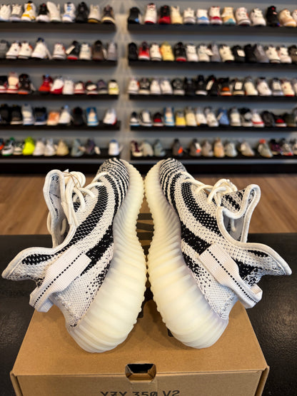 Yeezy 350 V2 Zebra Size 10 Brand New