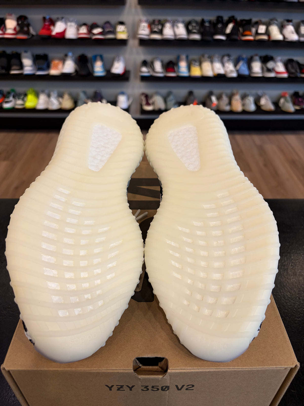 Yeezy 350 V2 Zebra Size 10 Brand New