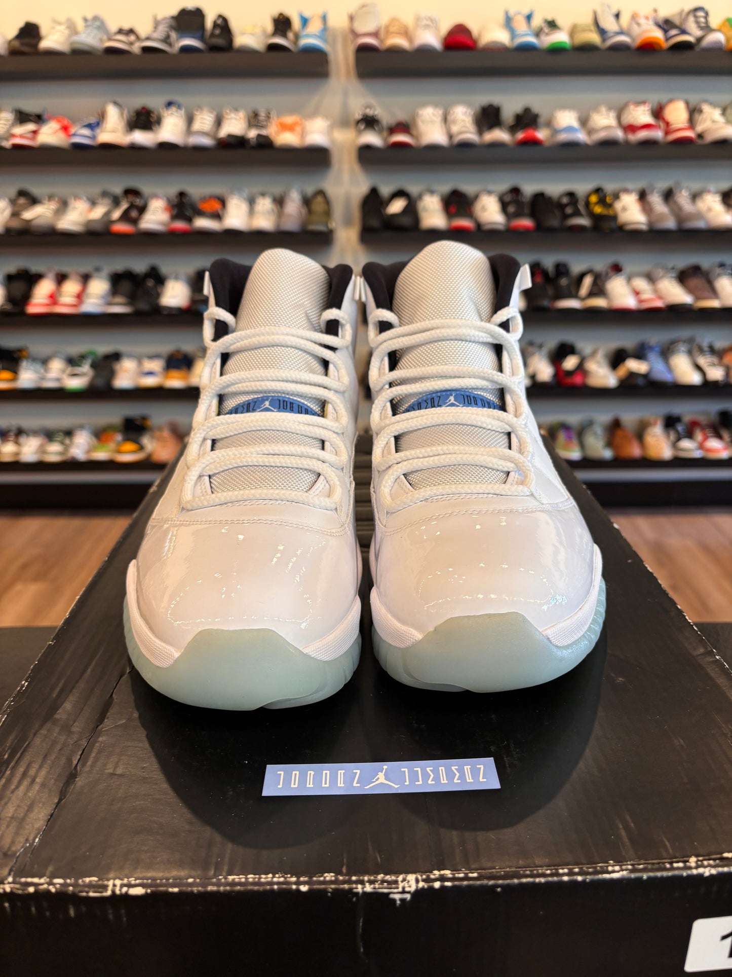 Jordan 11 Legend Blue 2014 Size 13 Pre-Owned