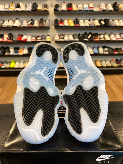 Jordan 11 Legend Blue 2024 Size 10 Pre-Owned
