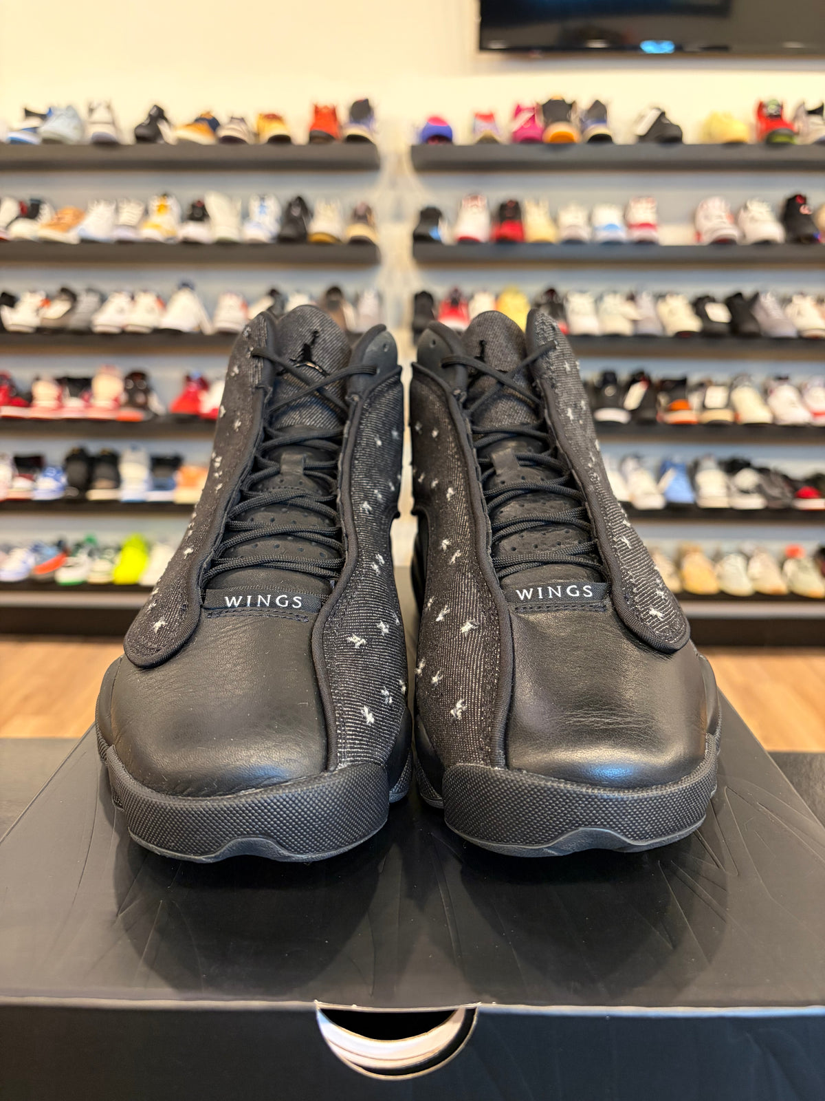 Jordan 13 Wings Size 12 Pre-Owned