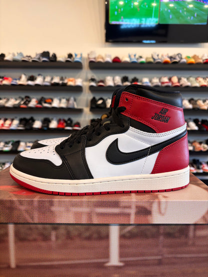 Jordan 1 Reimagined Black Toe Size 8.5 Pre-Owned