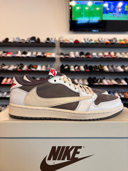 Jordan 1 Low Travis Scott Reverse Mocha Size 9 Pre-Owned