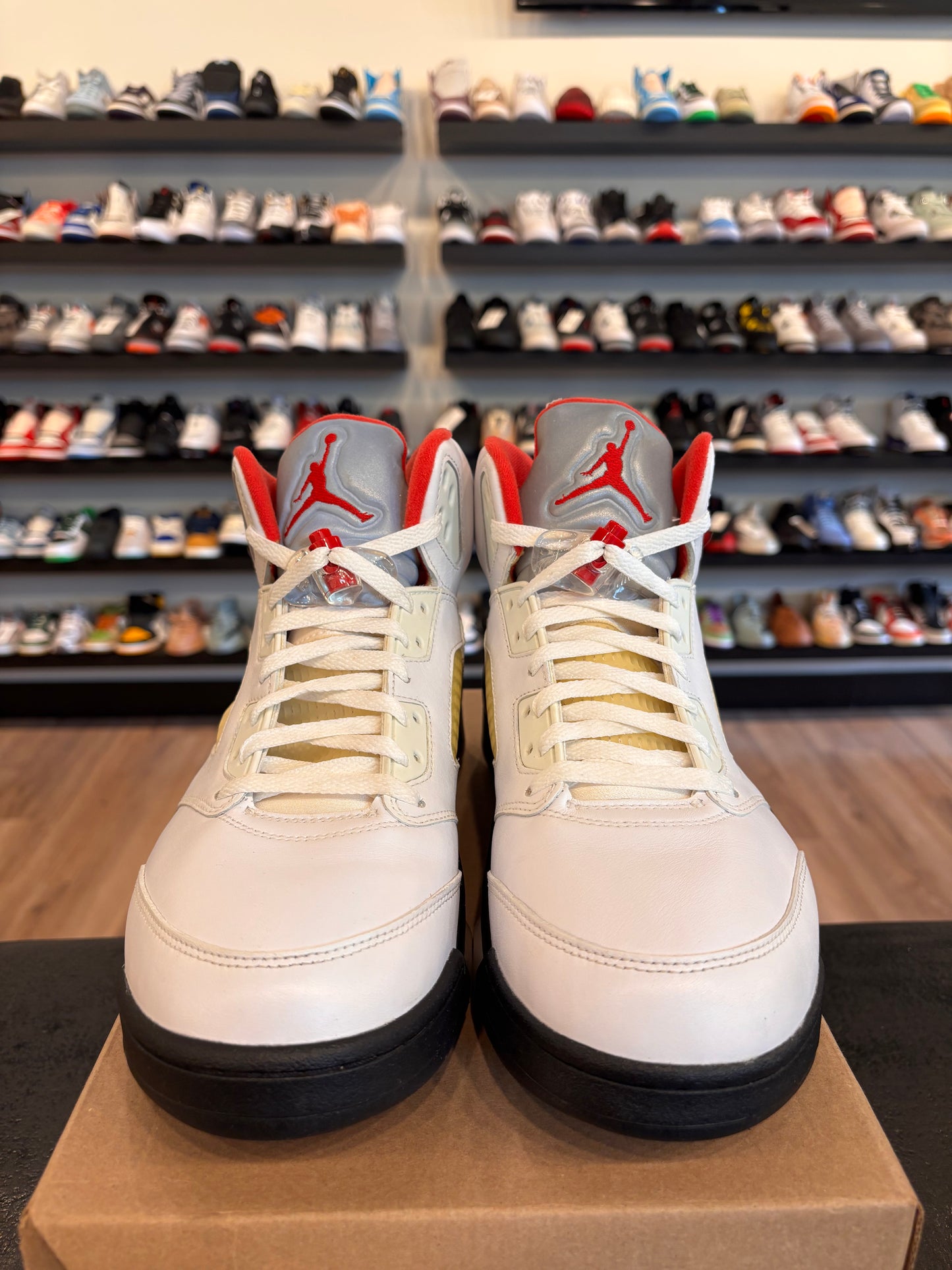 Jordan 5 Fire Red 2020 Size 11.5 Pre-Owned (No Box)
