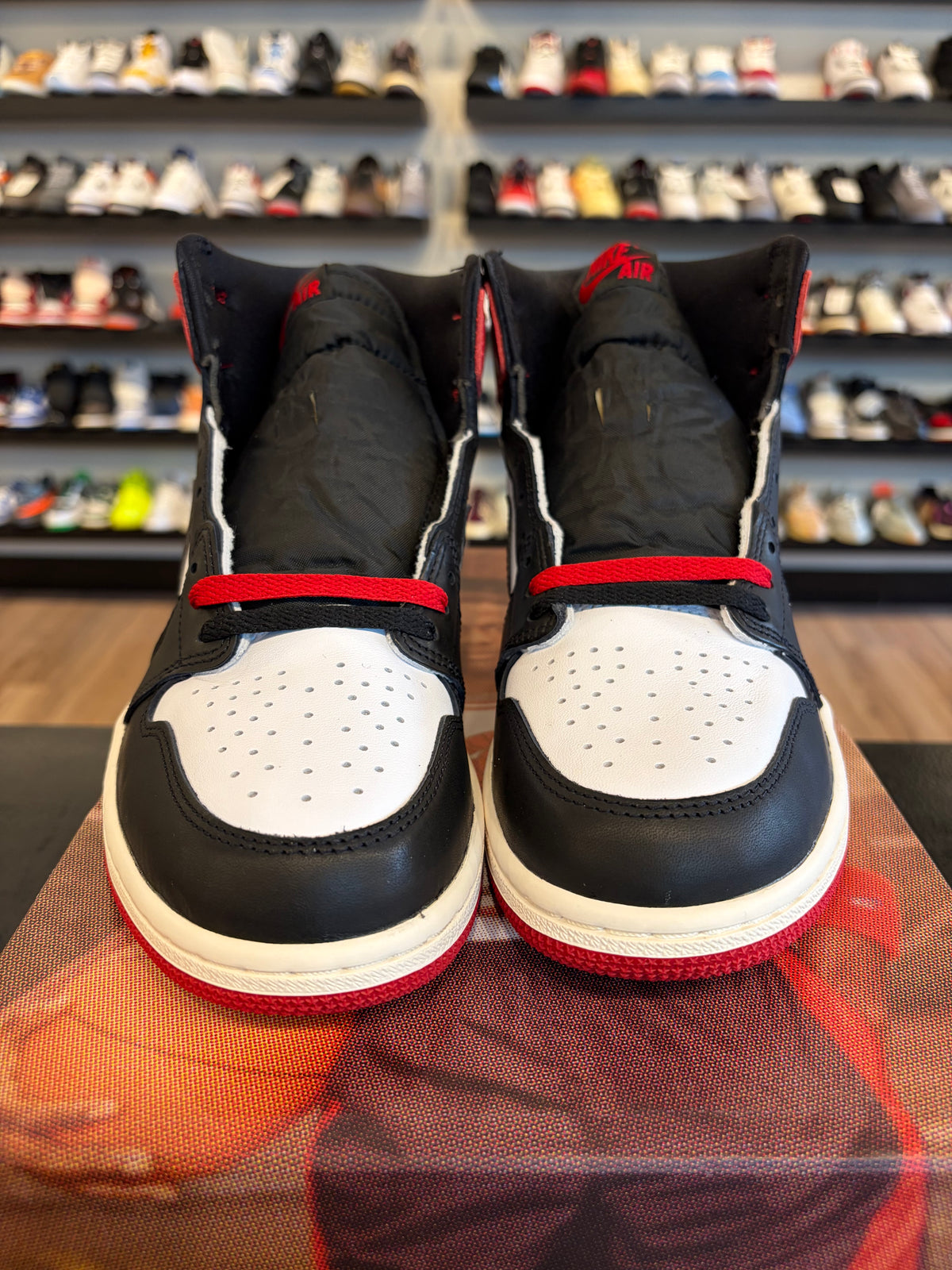 Jordan 1 Reimagined Black Toe Size 8.5 Brand New