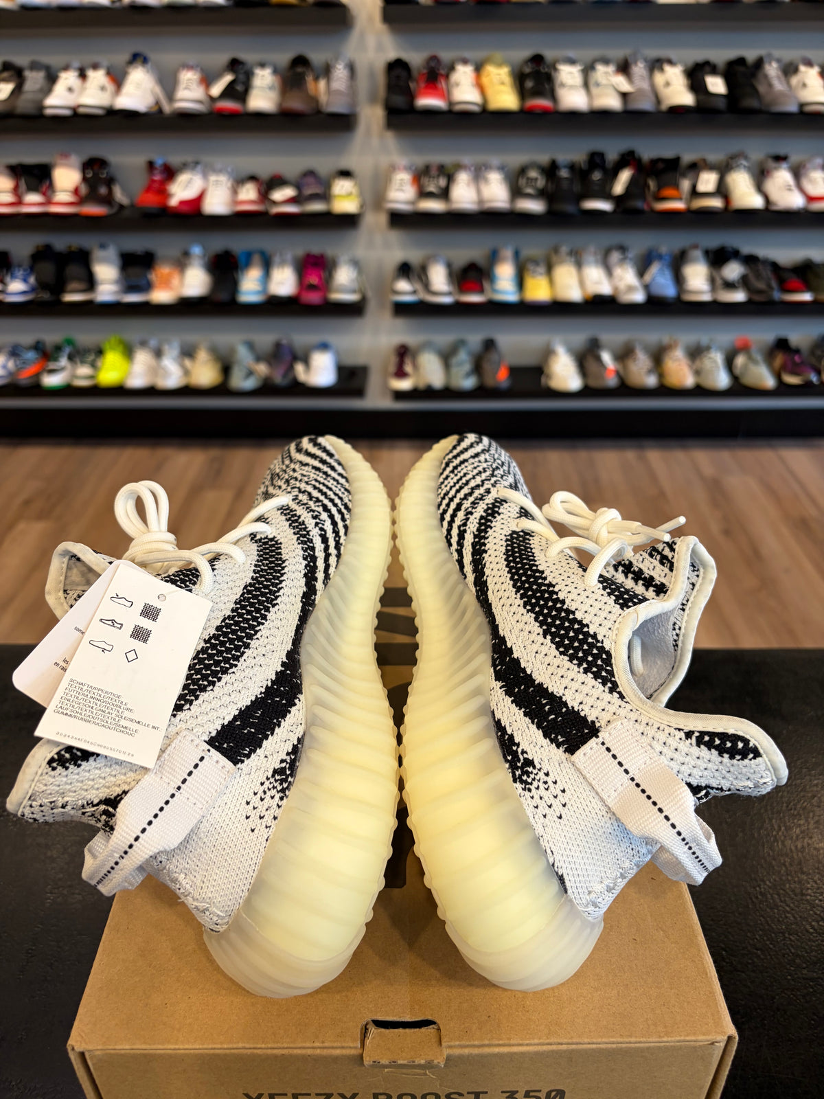 Yeezy 350 V2 Zebra Size 10.5 Brand New