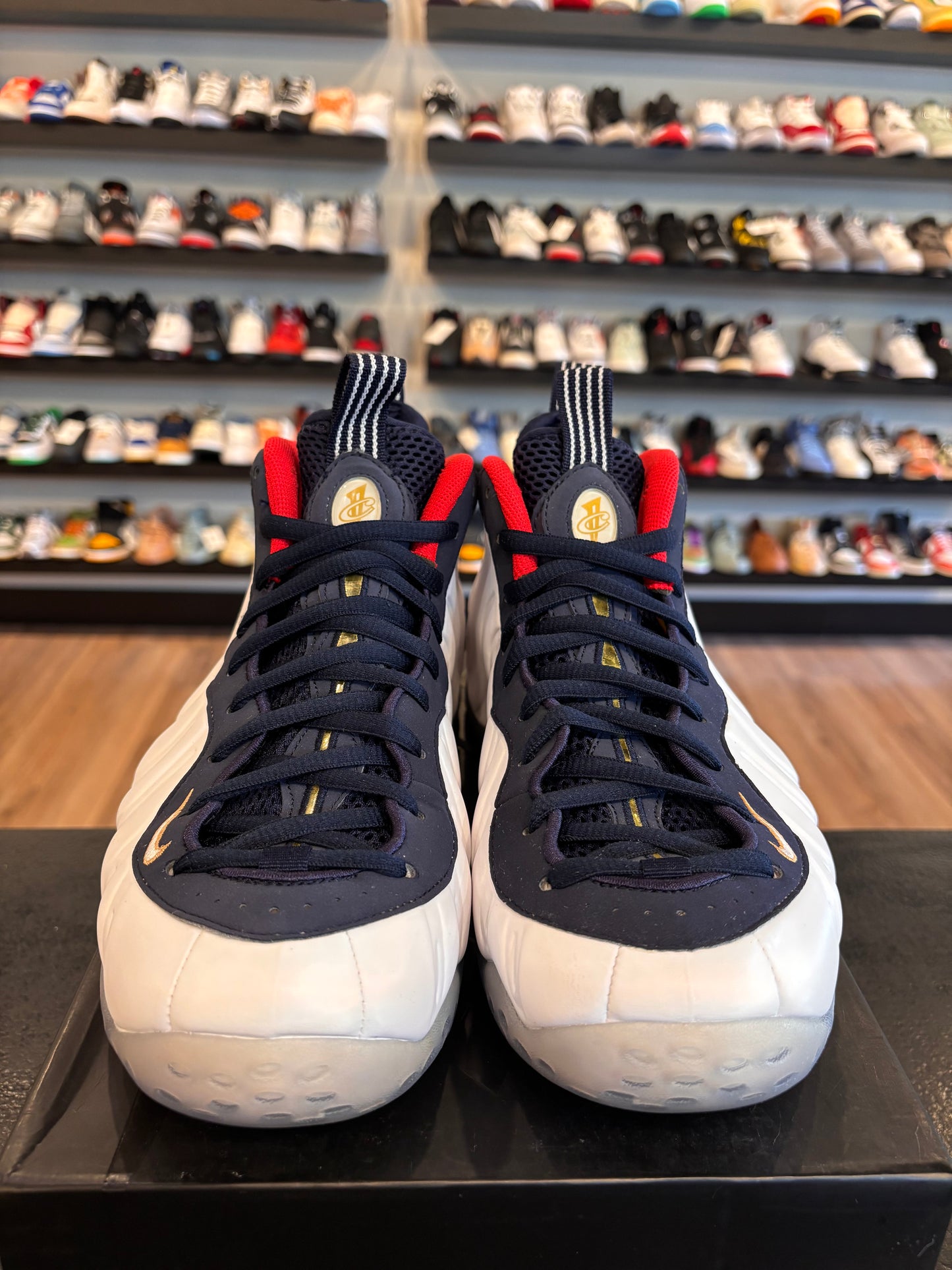 Nike Foamposite Olympic Size 10.5 Pre-Owned