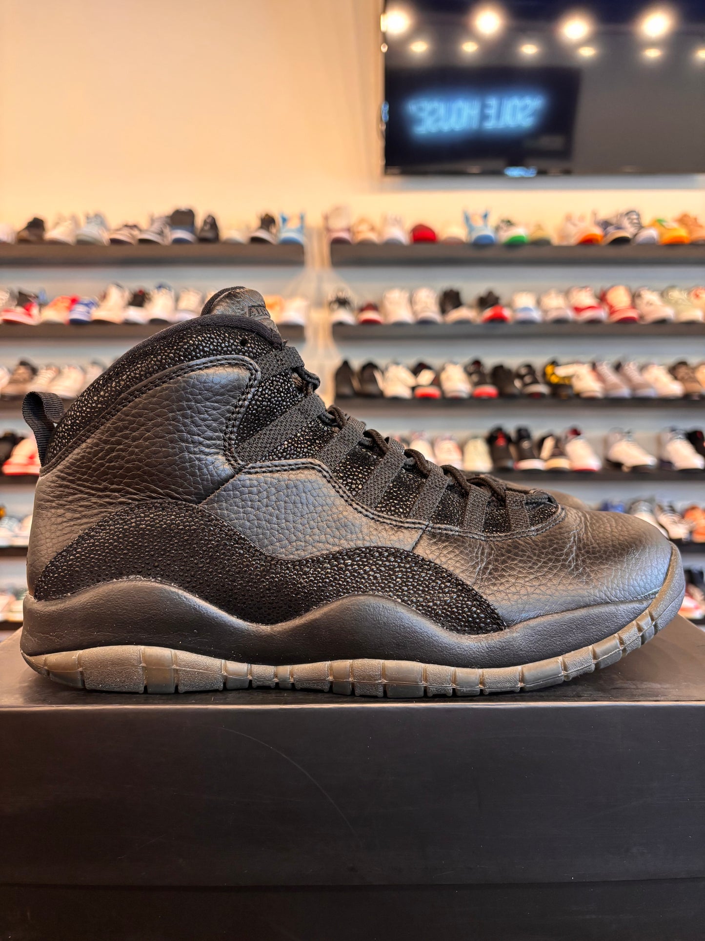 Jordan 10 OVO Black Size 11 Pre-Owned