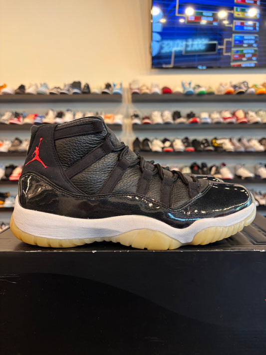 Jordan 11 72-10 Size 10.5 Pre-Owned