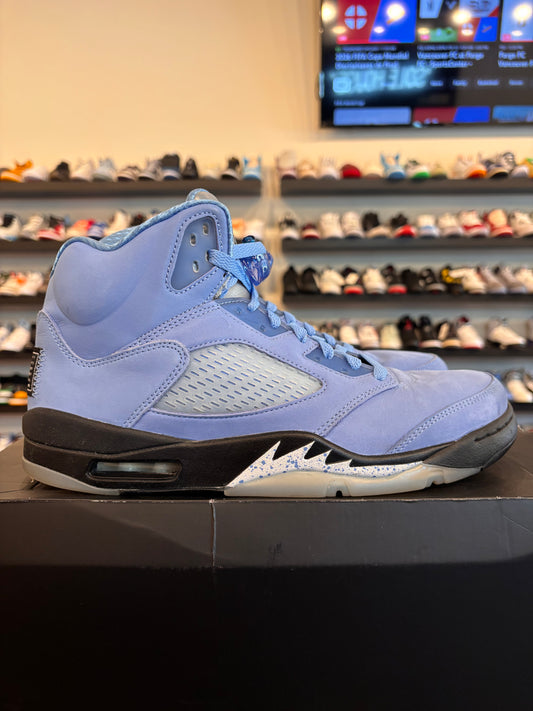 Jordan 5 University Blue Size 10.5 Pre-Owned
