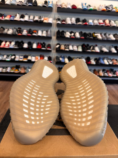 Yeezy 350 V2 Slate Size 10.5 Brand New
