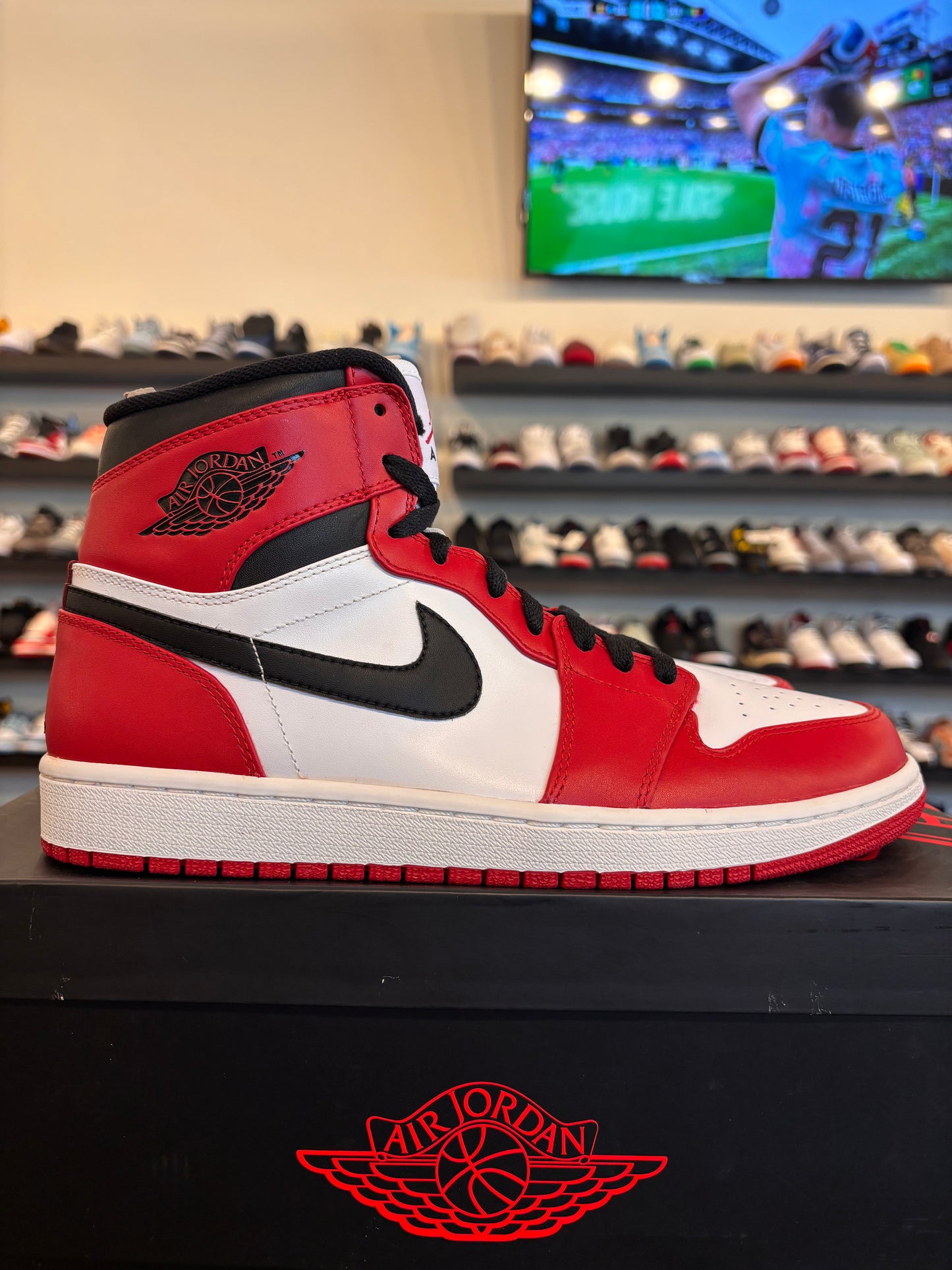 Jordan 1 Chicago 2013 Size 10 Brand New