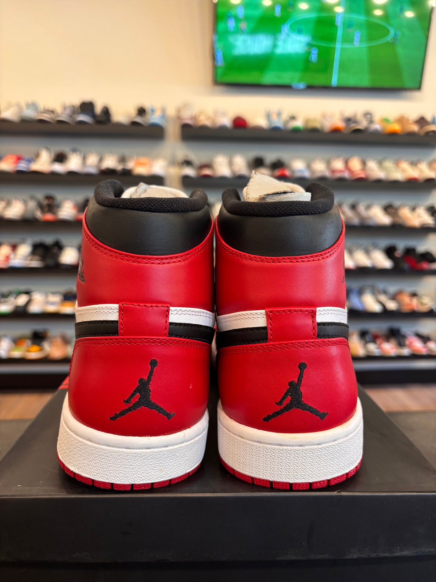 Jordan 1 Chicago 2013 Size 10 Brand New