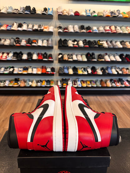 Jordan 1 Chicago 2013 Size 10 Brand New