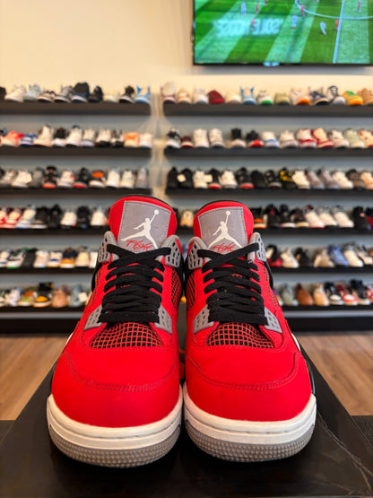 Jordan 4 Toro 2013 Size 8 Pre-Owned