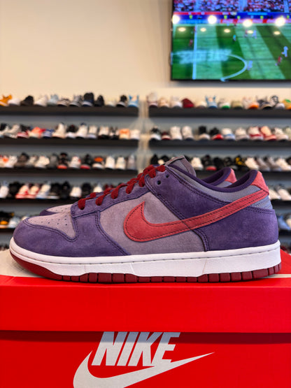 Nike Dunk Low Plum Size 10 Pre-Owned