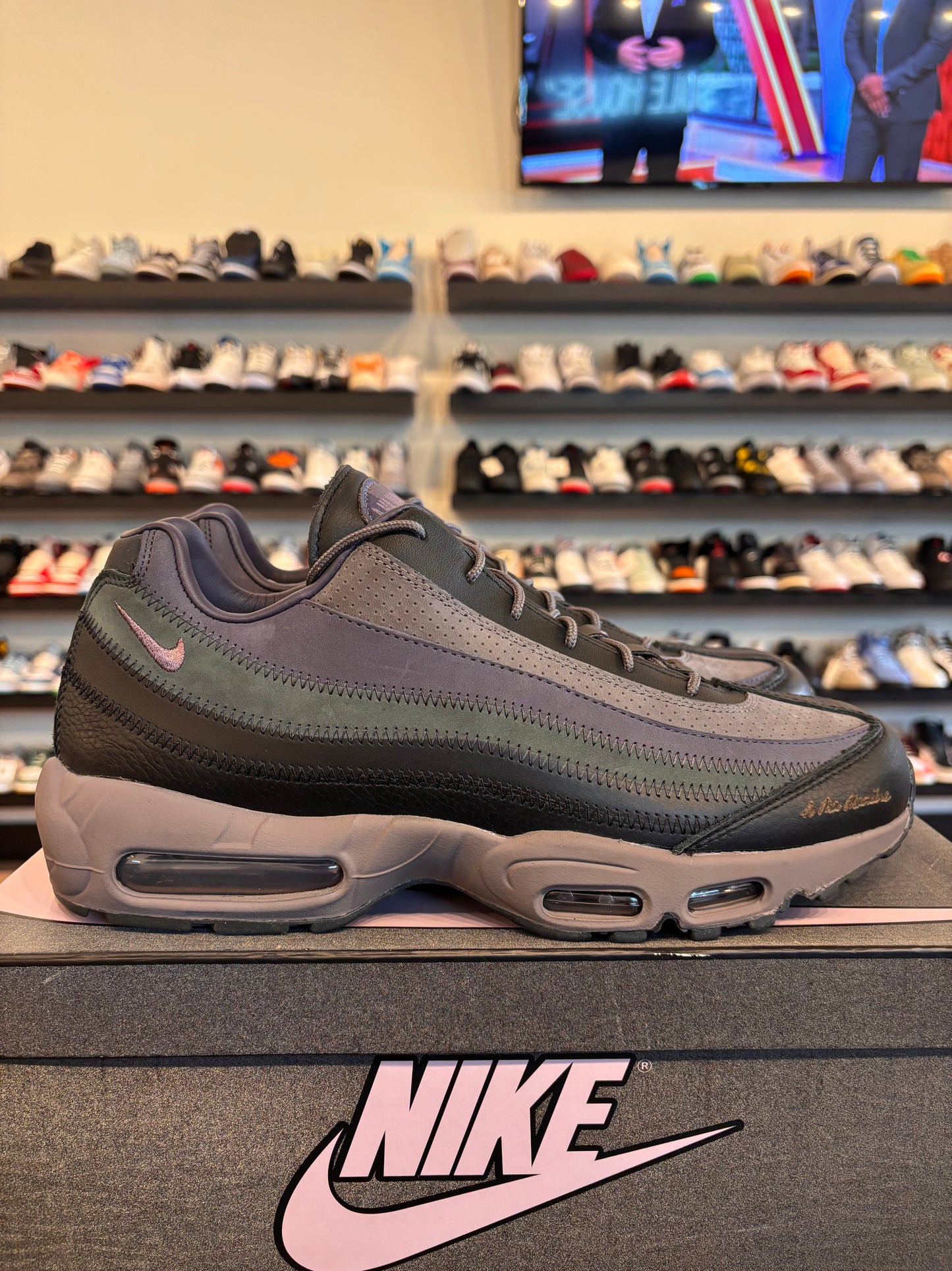 Nike Air Max 95 A Ma Maniere Hand Wash Cold Size 12 Brand New