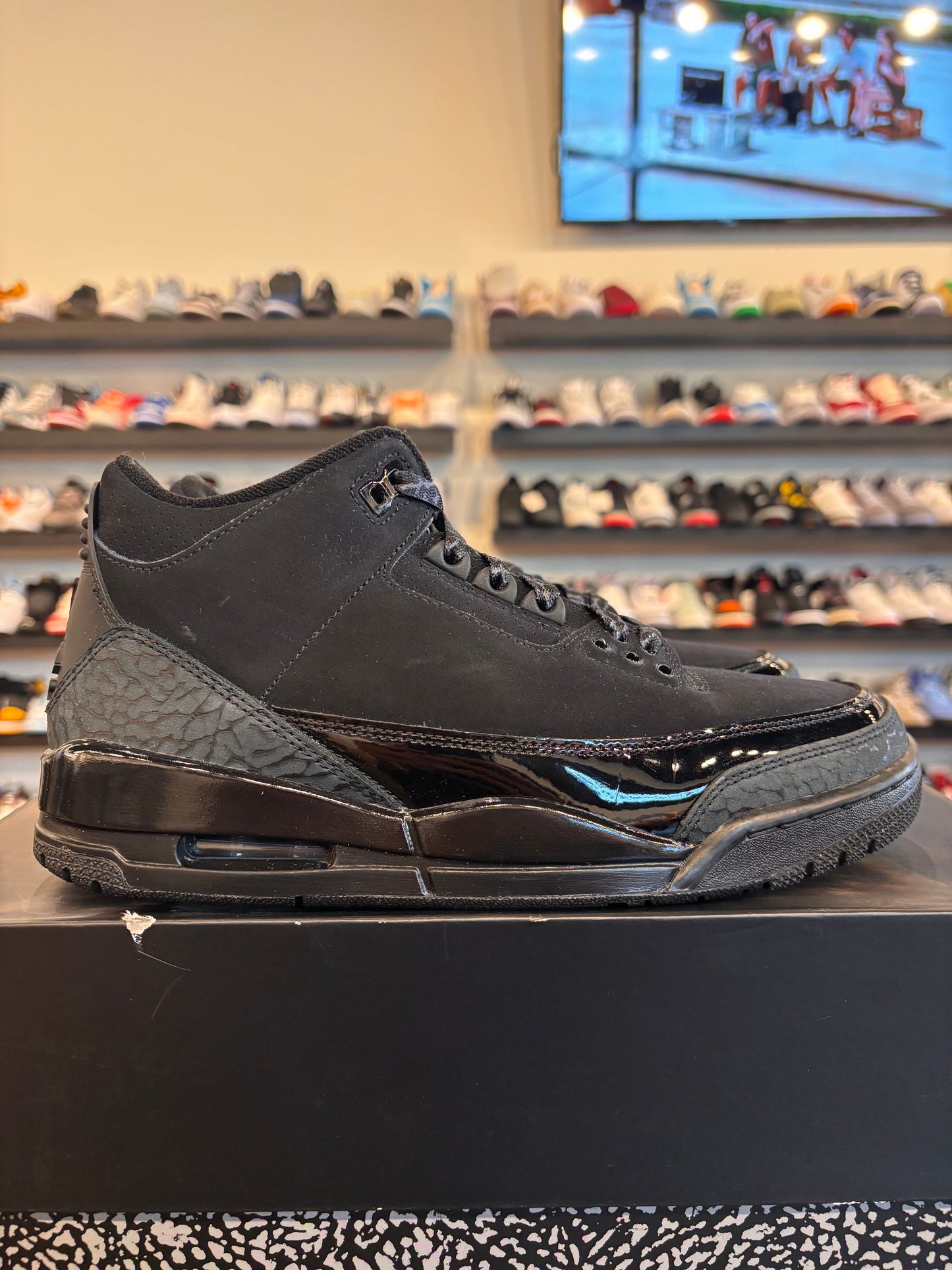 Jordan 3 Black Cat Size 8 Pre-Owned