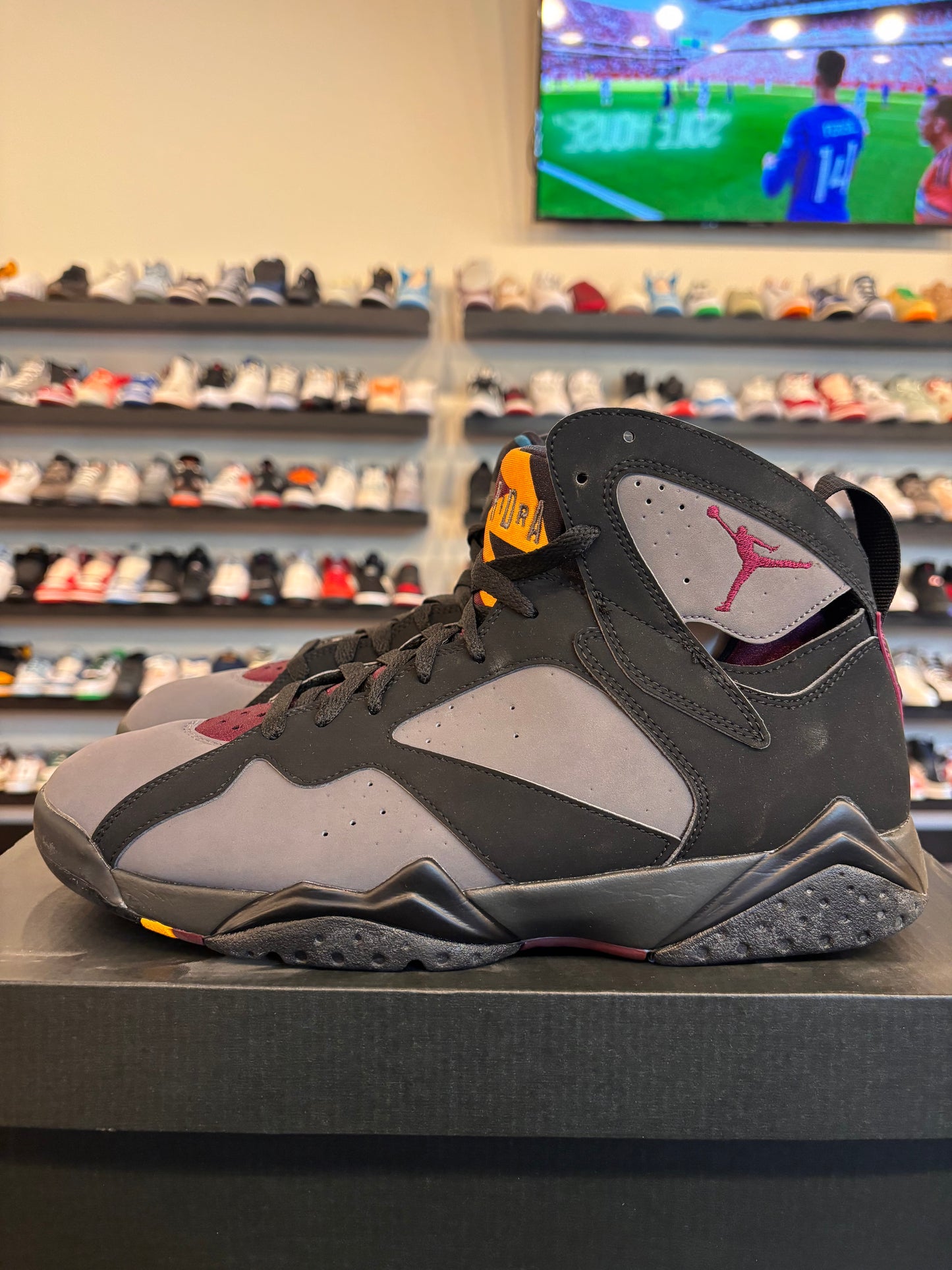 Jordan 7 Bordeaux 2015 Size 10 Brand New