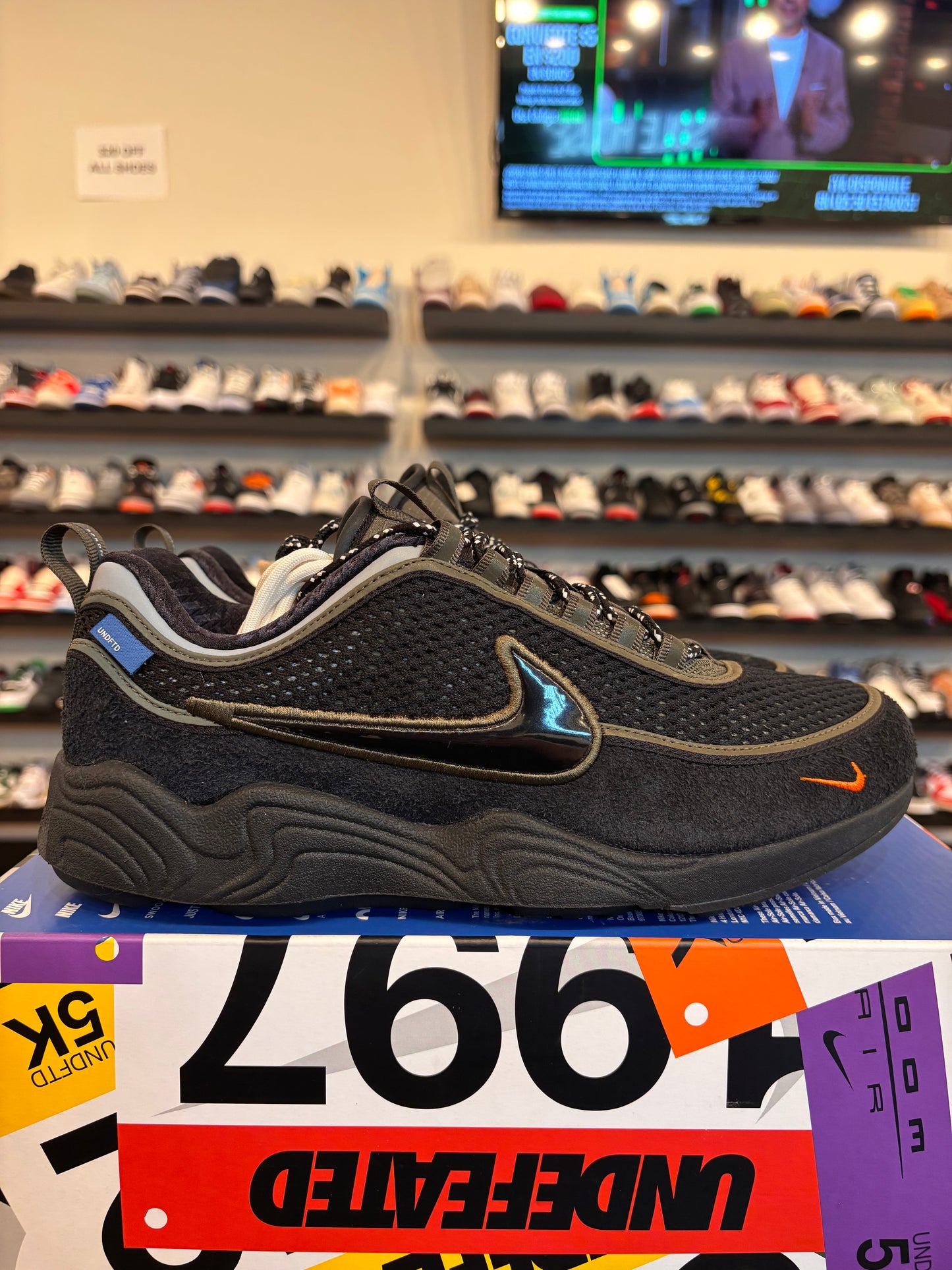 Nike Zoom Spiridon Undefeated Black Size 9 Brand New