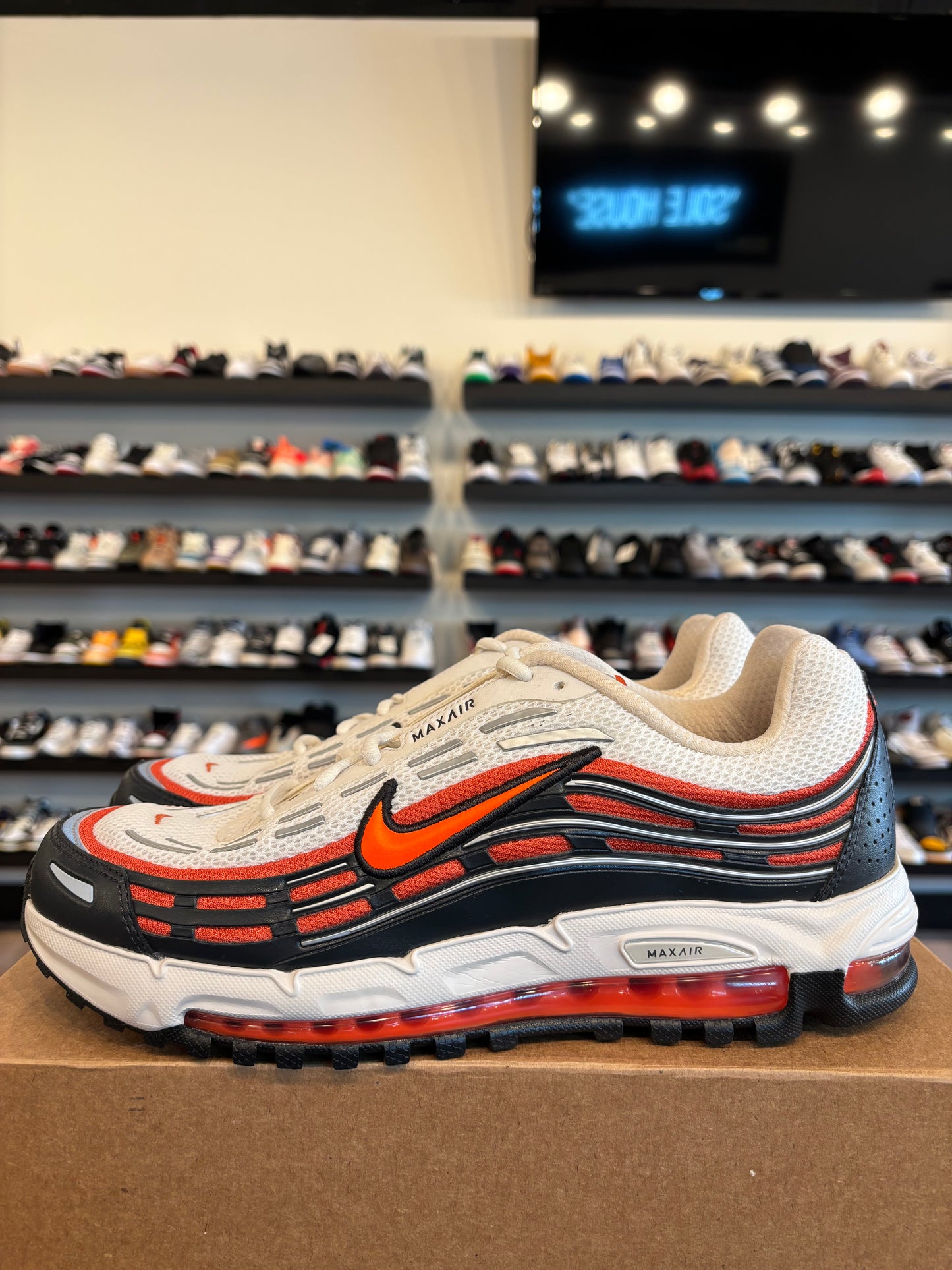 Nike Air Max TL 2.5 Size 11 Pre-Owned (No Box)