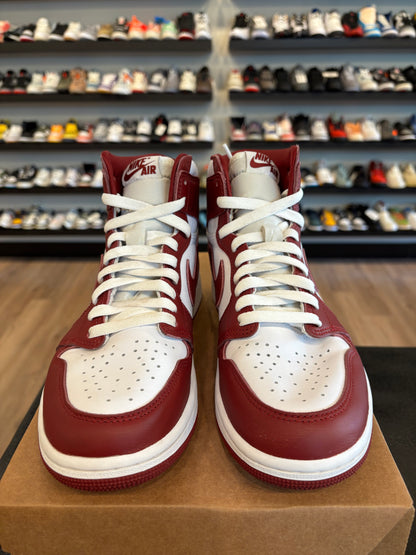 Jordan 1 Team Red Size 8 Pre-Owned (No Box)