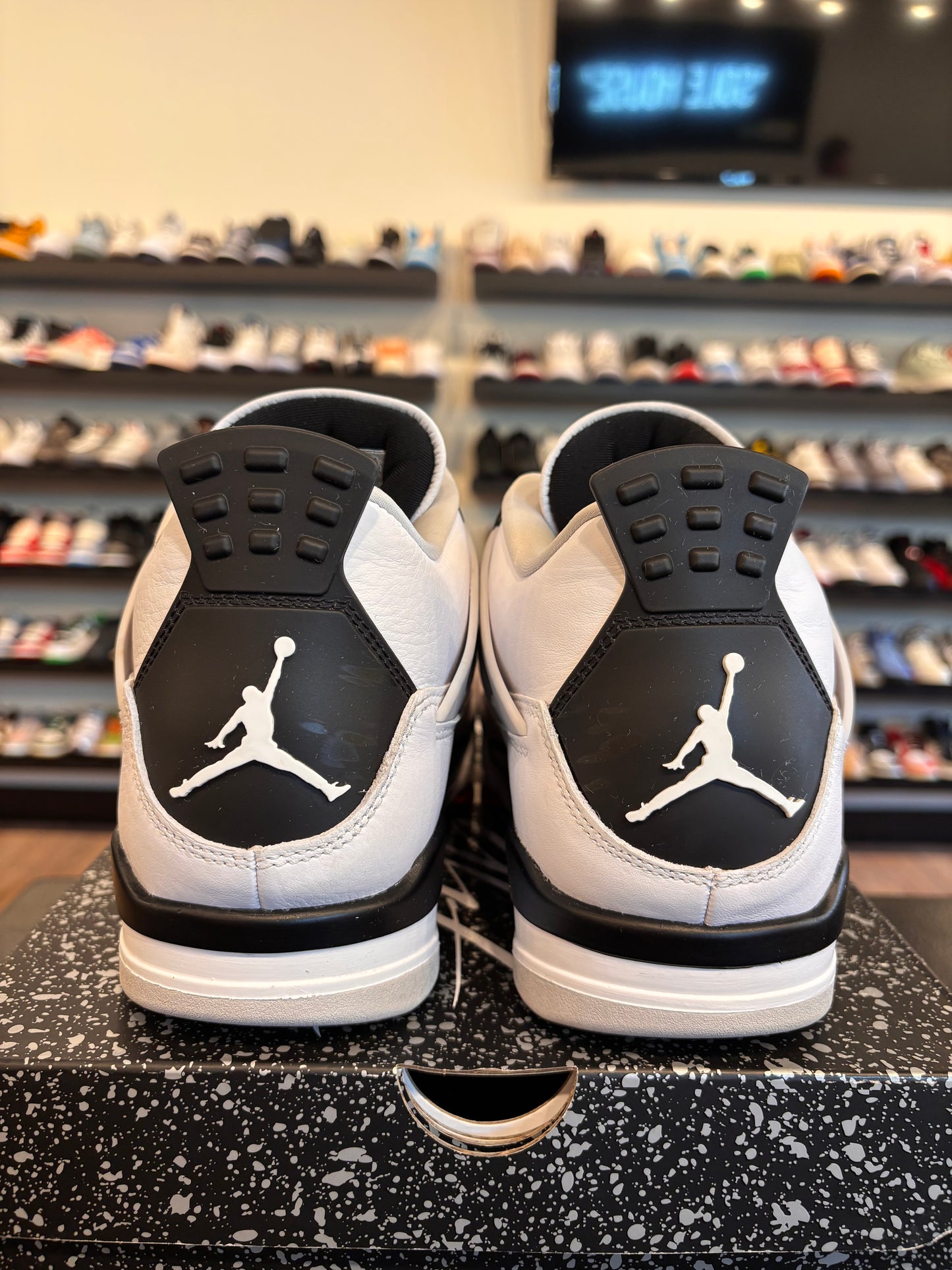 Jordan 4 Military Black Size 10.5 Pre-Owned