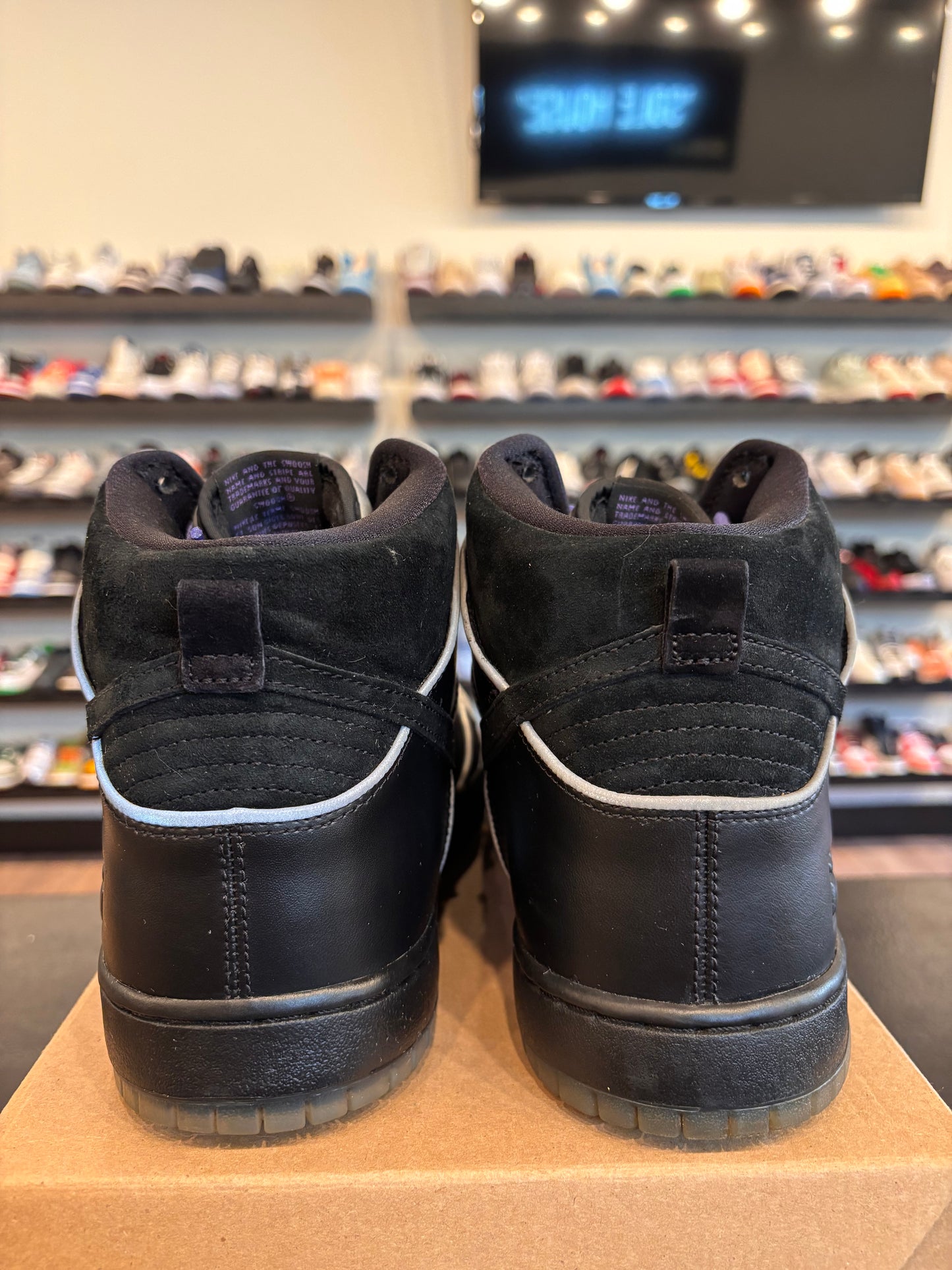 Nike SB Dunk High Purple Box Size 12 Pre-Owned (No Box)