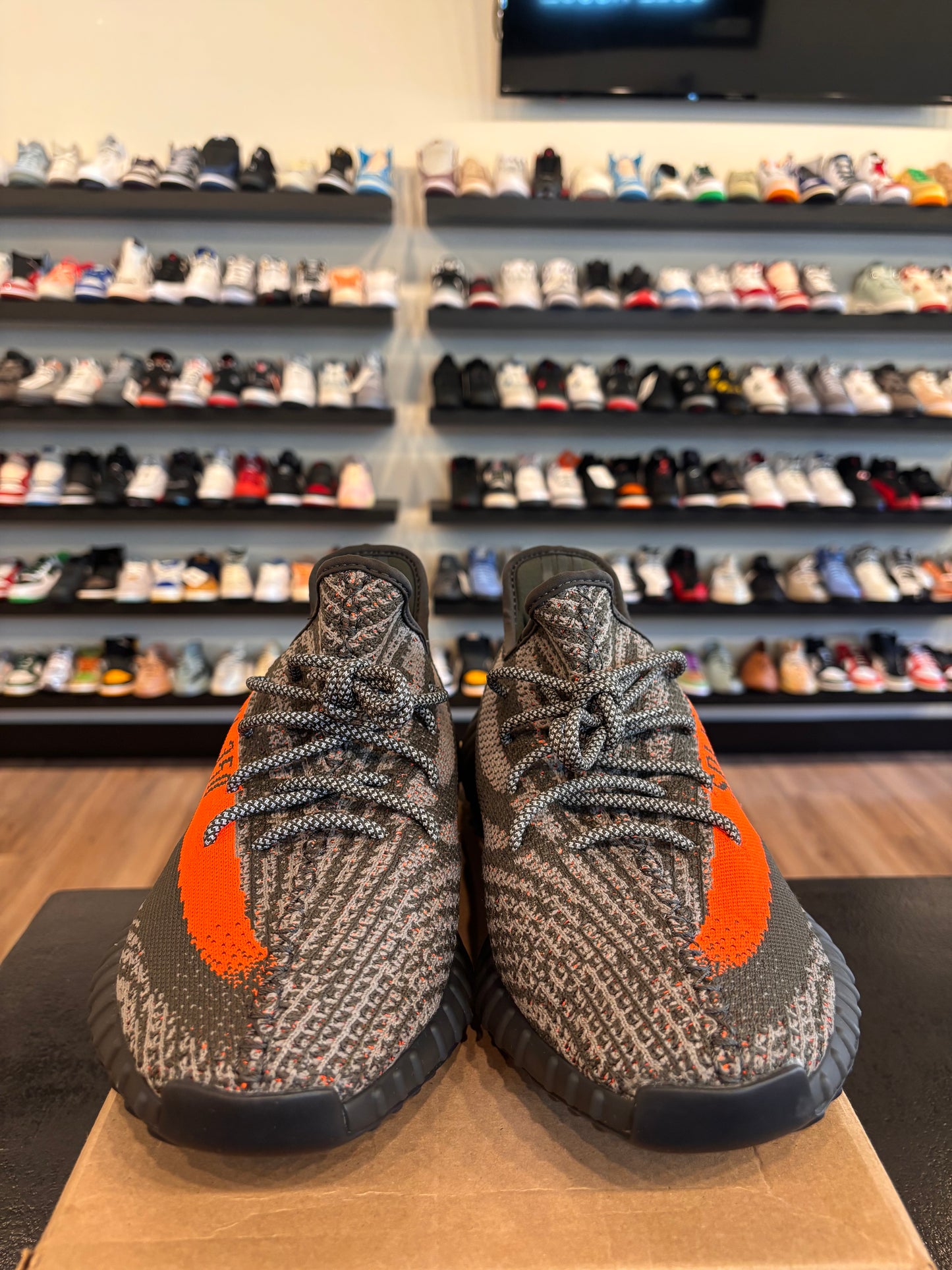 Yeezy 350 V2 Carbon Beluga Size 12 Pre-Owned (No Box)