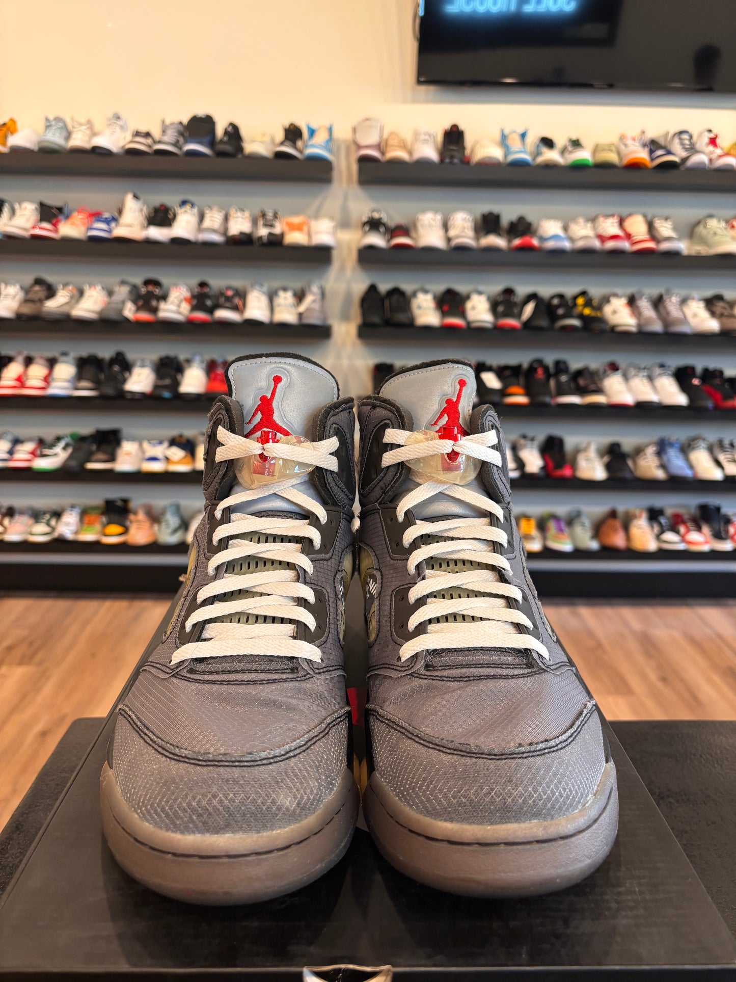 Jordan 5 Off-White Muslin Size 12.5 Pre-Owned