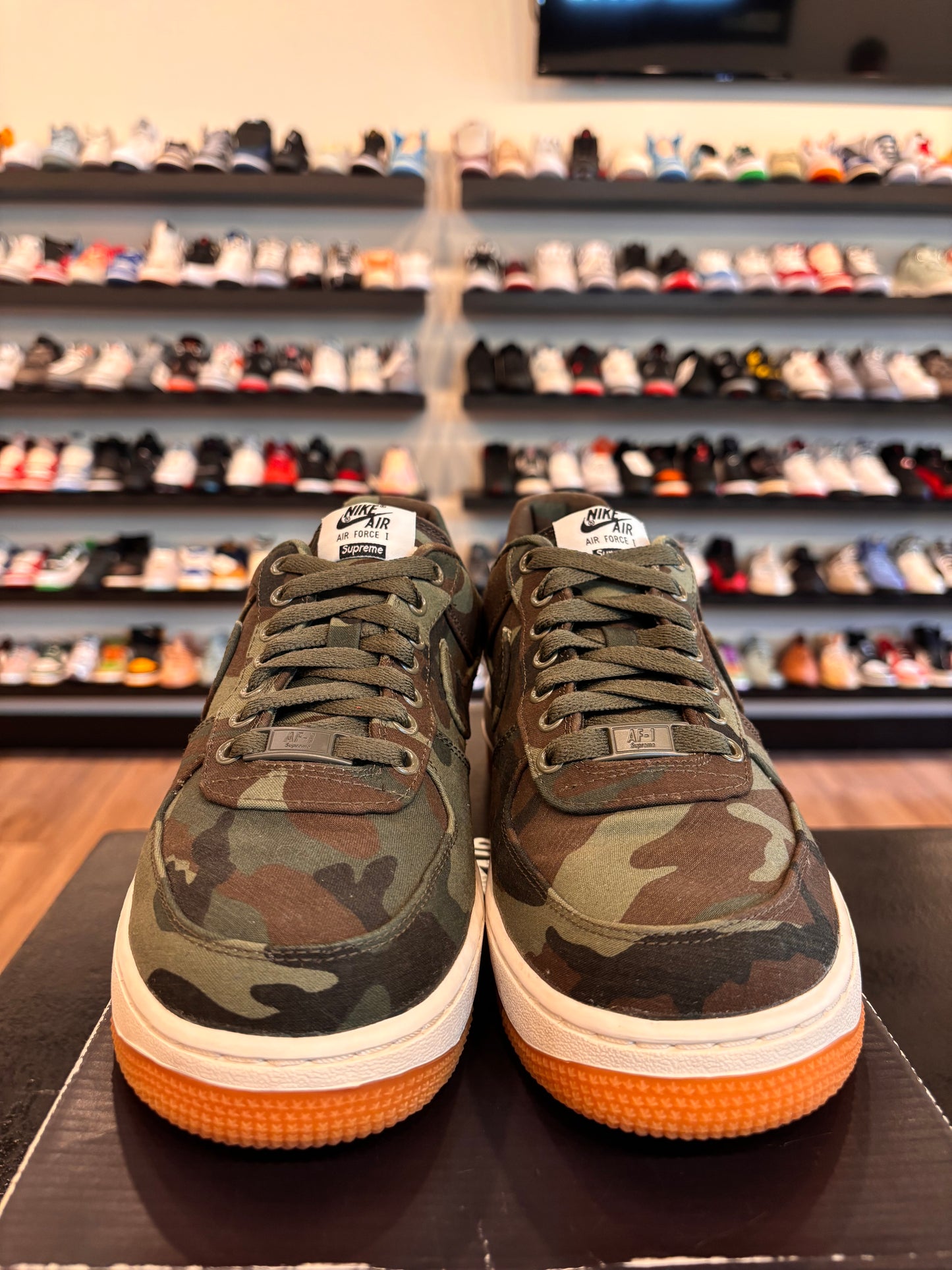 Nike Air Force 1 Low Supreme Camo Size 8 Pre-Owned