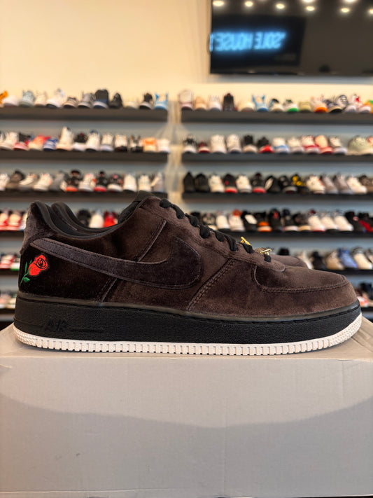 Nike Air Force 1 Low Rose Velvet Size 11 Pre-Owned (No Box)