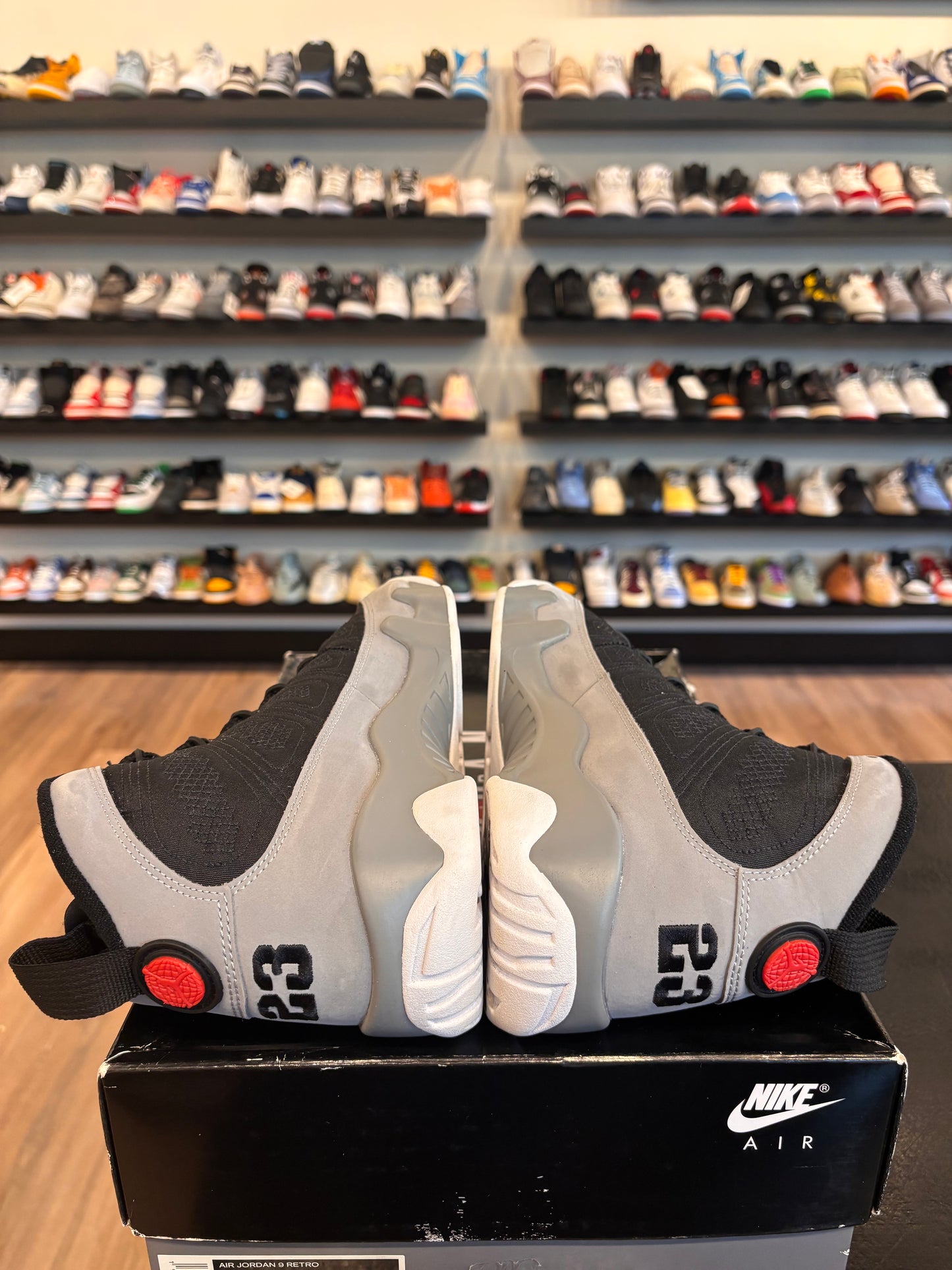 Jordan 9 Particle Grey Size 7 Pre-Owned