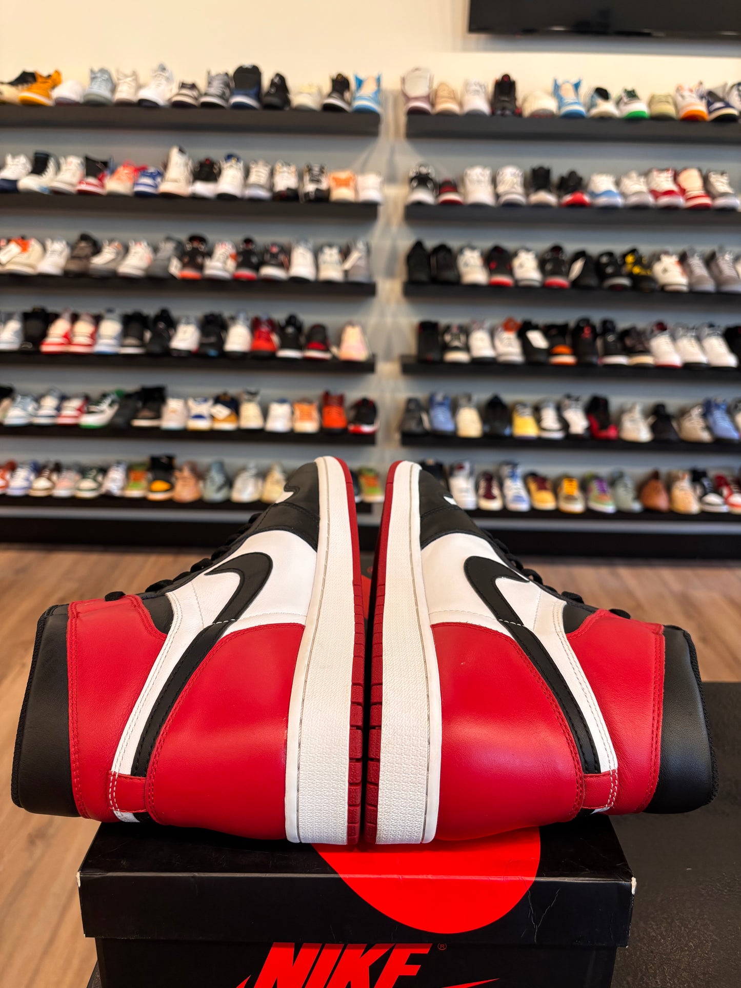Jordan 1 Black Toe 2016 Size 12 Pre-Owned