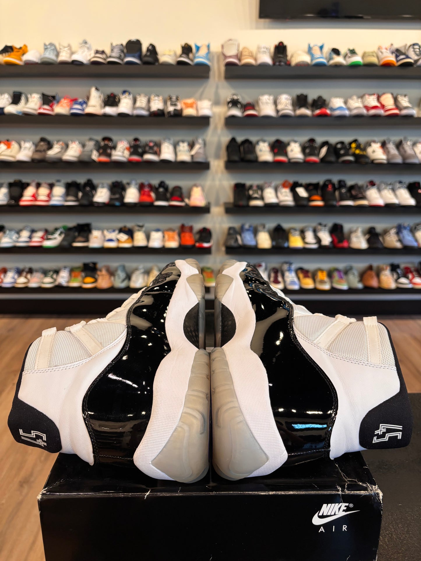 Jordan 11 Concord 2018 Size 14 Pre-Owned