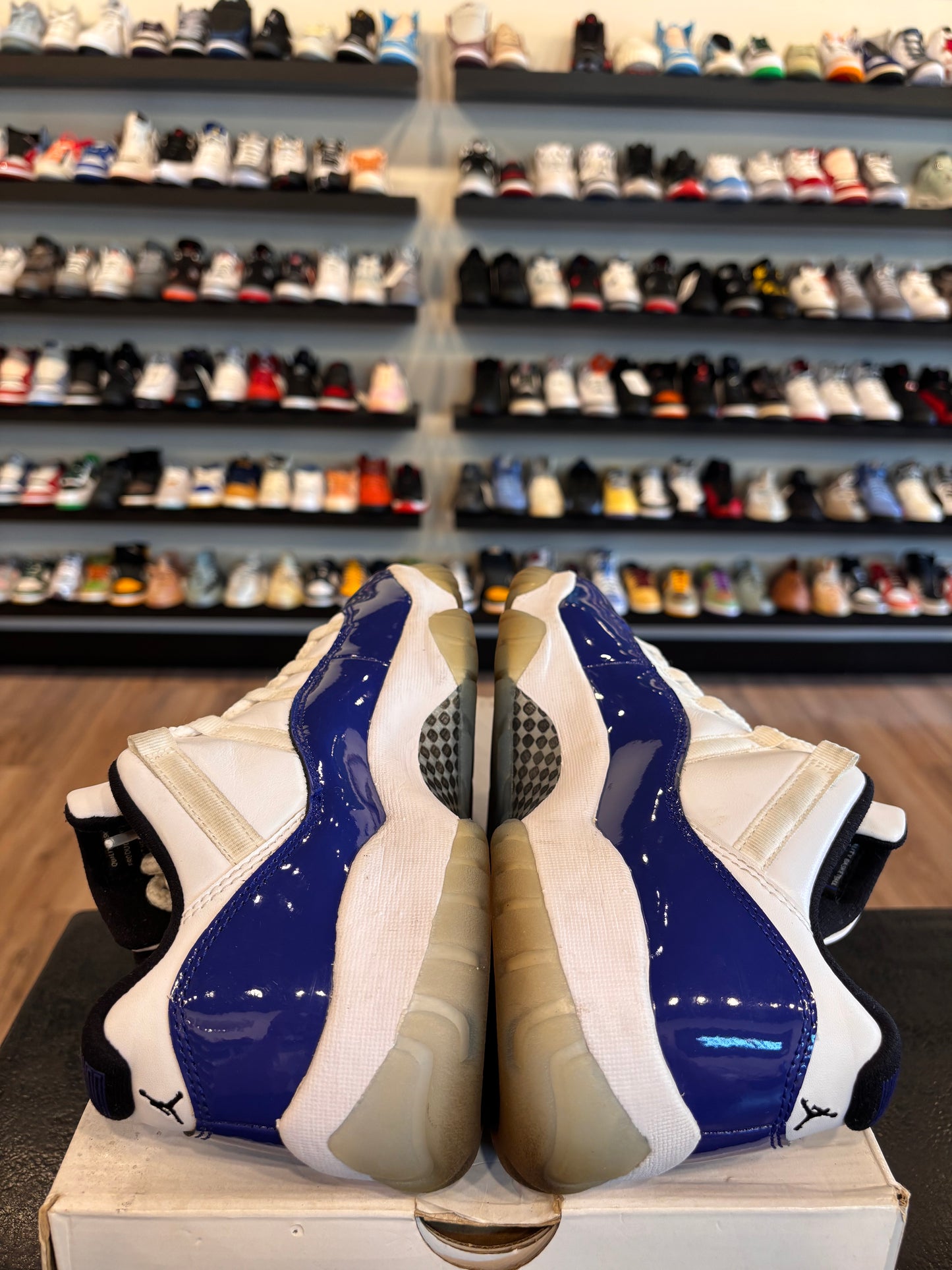Jordan 11 White Concord Size 9.5 (11W) Pre-Owned
