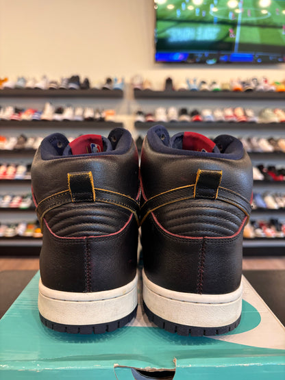 Nike SB Dunk NBA Cavs Size 12 Pre-Owned