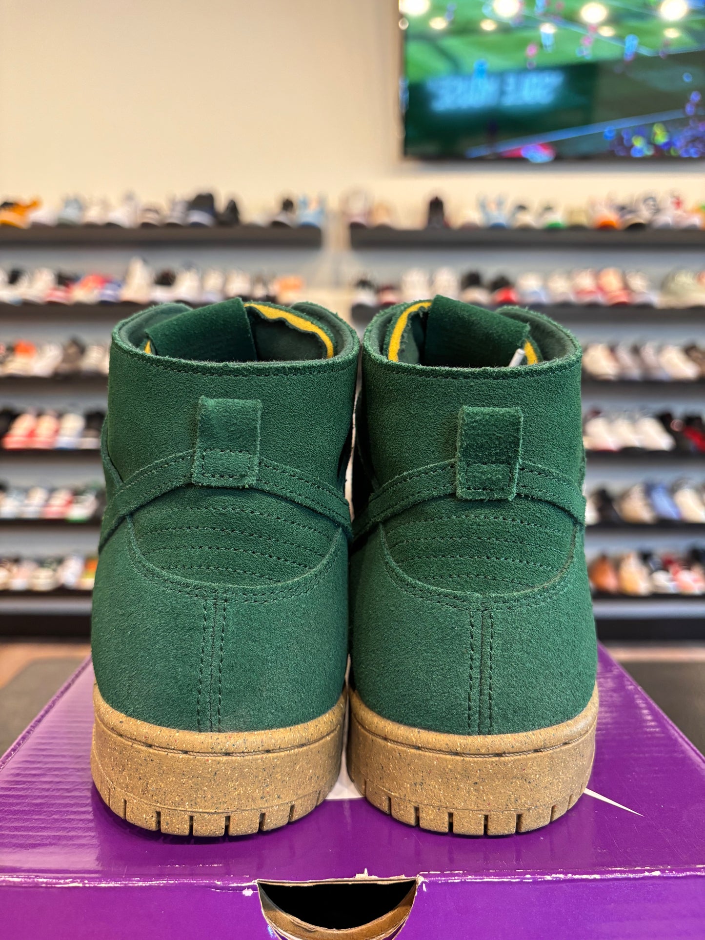Nike SB Dunk High Decon Gorge Green Size 10.5 Pre-Owned