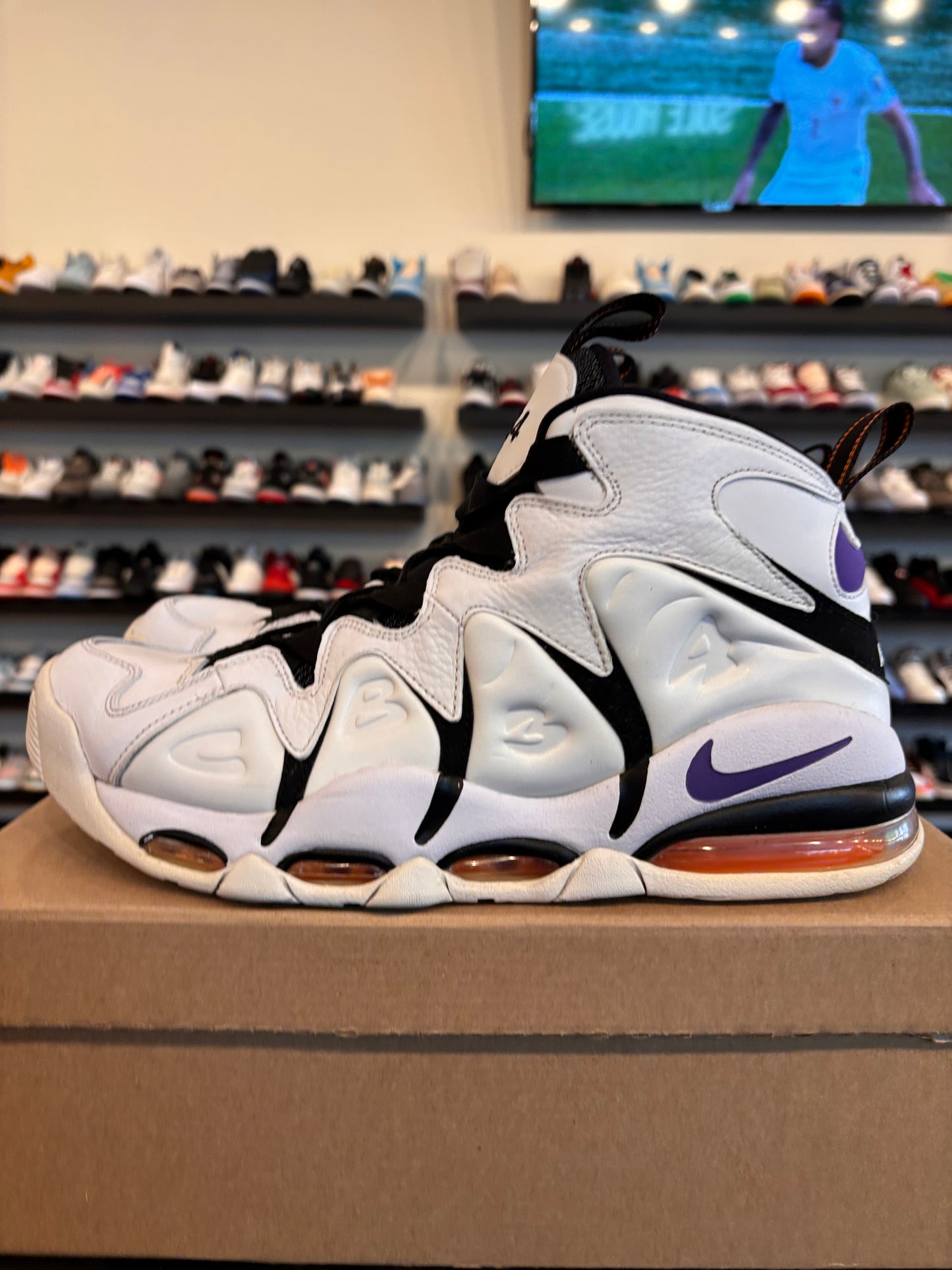 Nike Air Max CB34 White Purple Size 12 Pre-Owned (No Box)