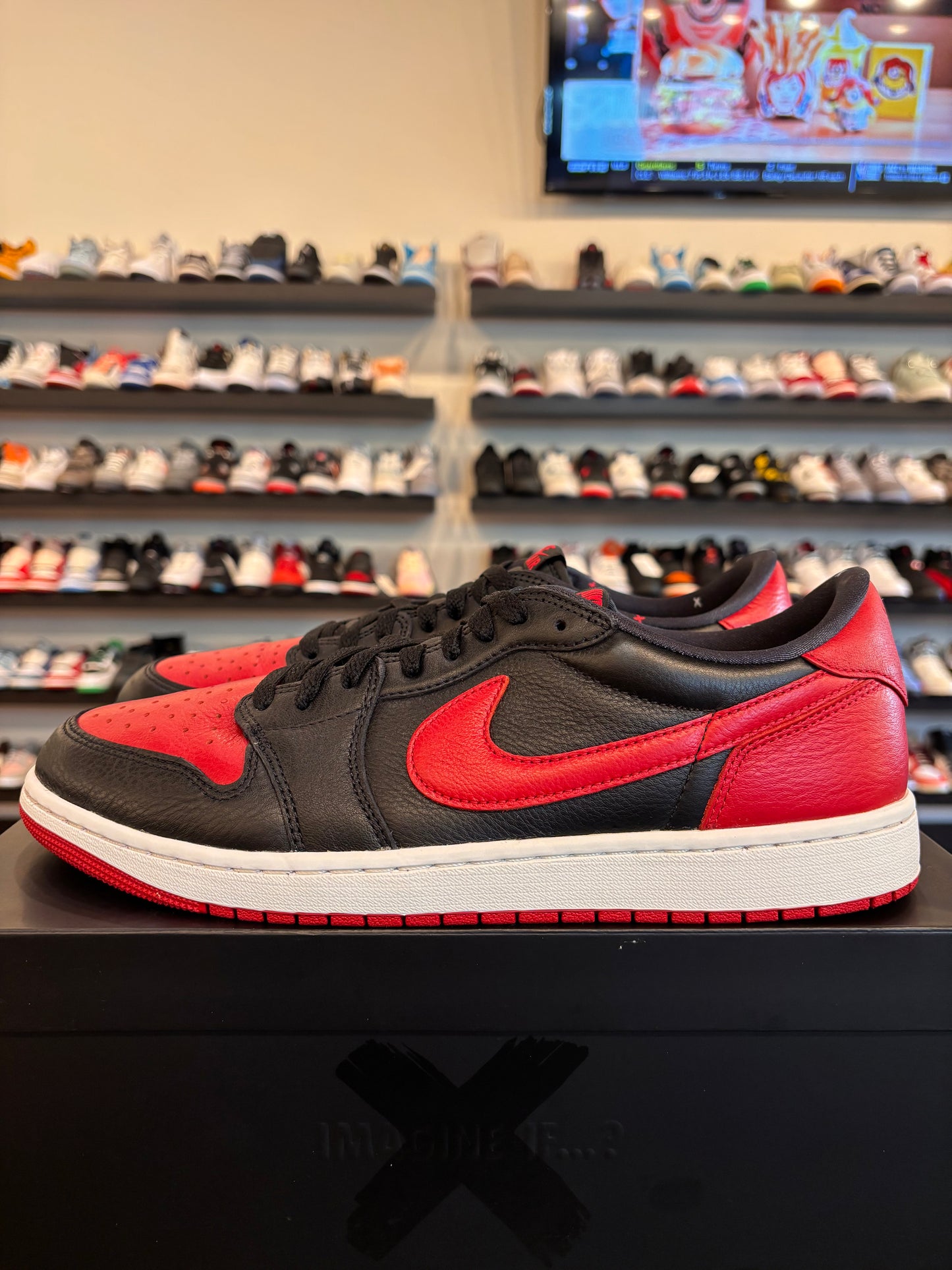 Jordan 1 Low Banned Size 12 Pre-Owned