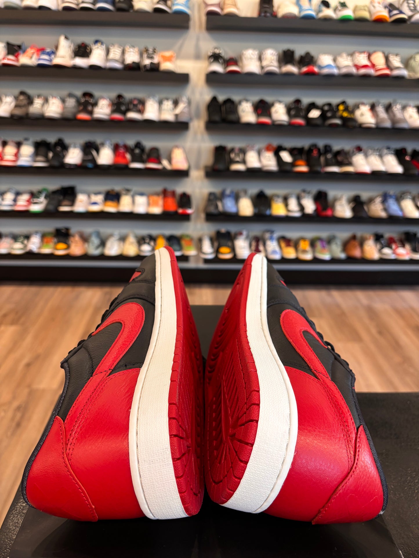 Jordan 1 Low Banned Size 12 Pre-Owned