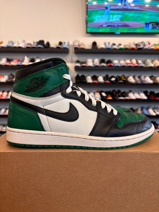 Jordan 1 Pine Green 1.0 Size 10.5 Pre-Owned (No Box)