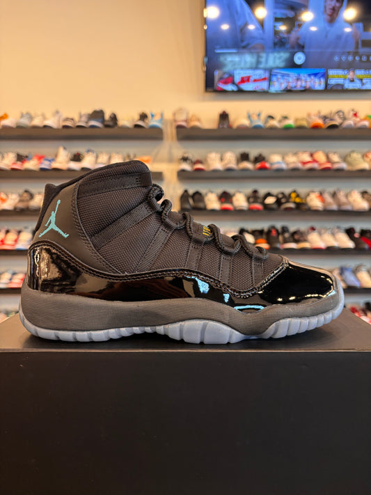 Jordan 11 Gamma Size 6.5Y (8W) Brand New