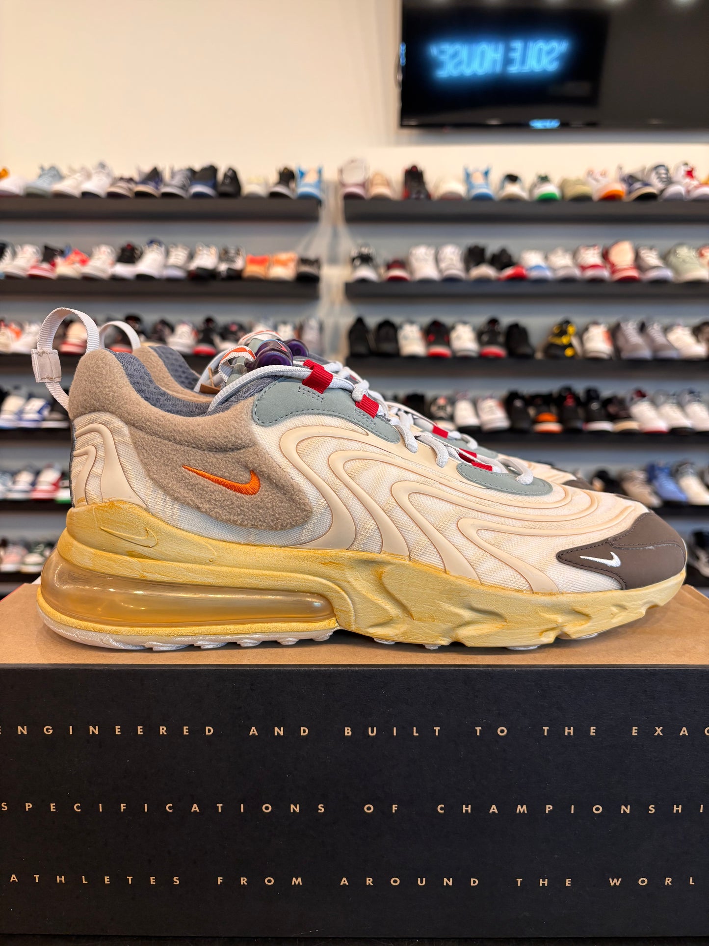 Nike Air Max 270 Travis Scott Size 12 Brand New
