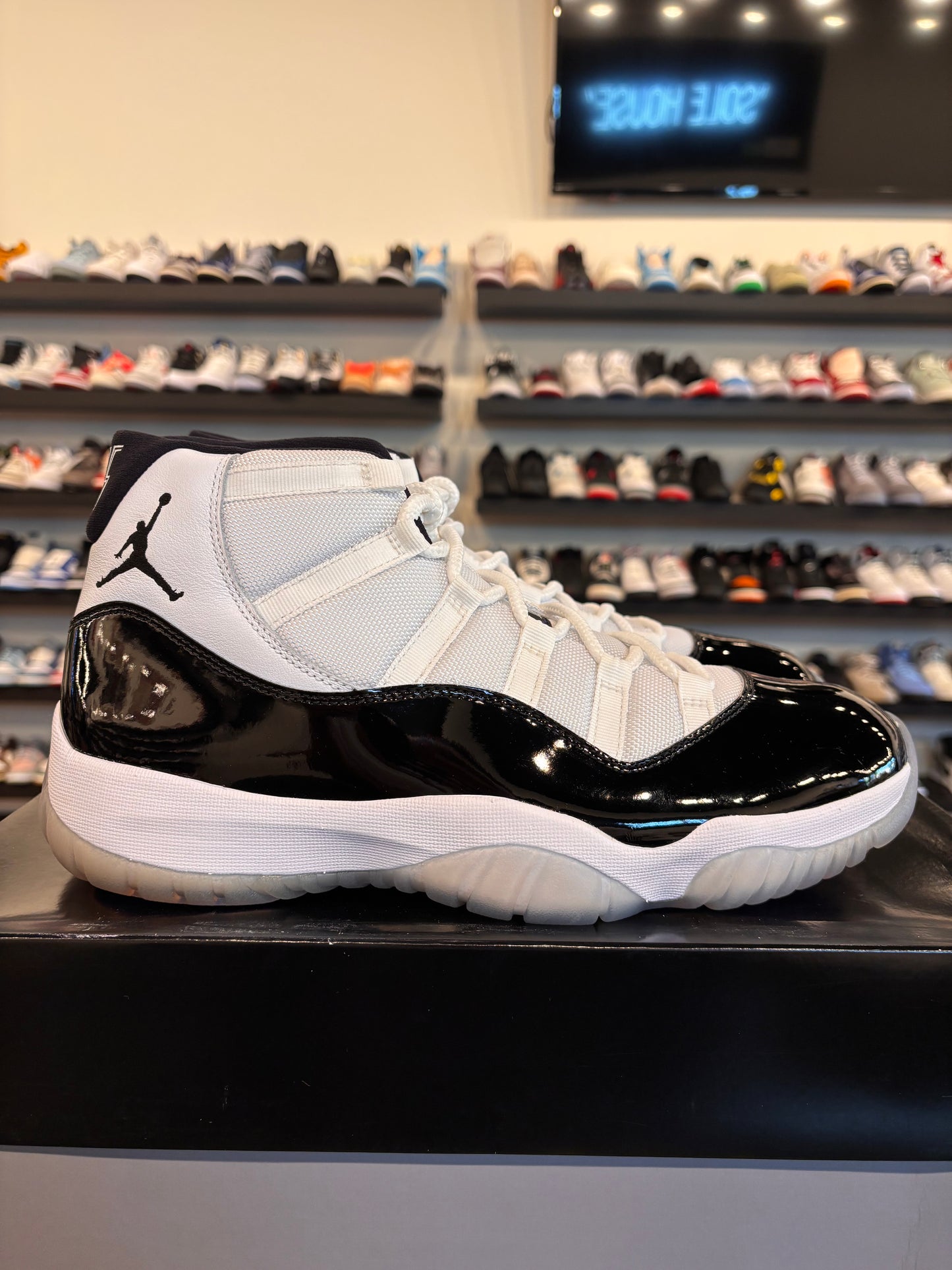 Jordan 11 Concord 2018 Size 11.5 Brand New