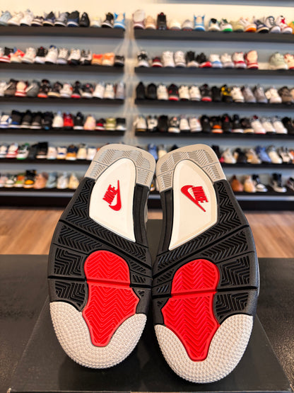 Jordan 4 White Cement 2016 Size 8 Pre-Owned